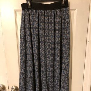 LuLaRoe Lucy